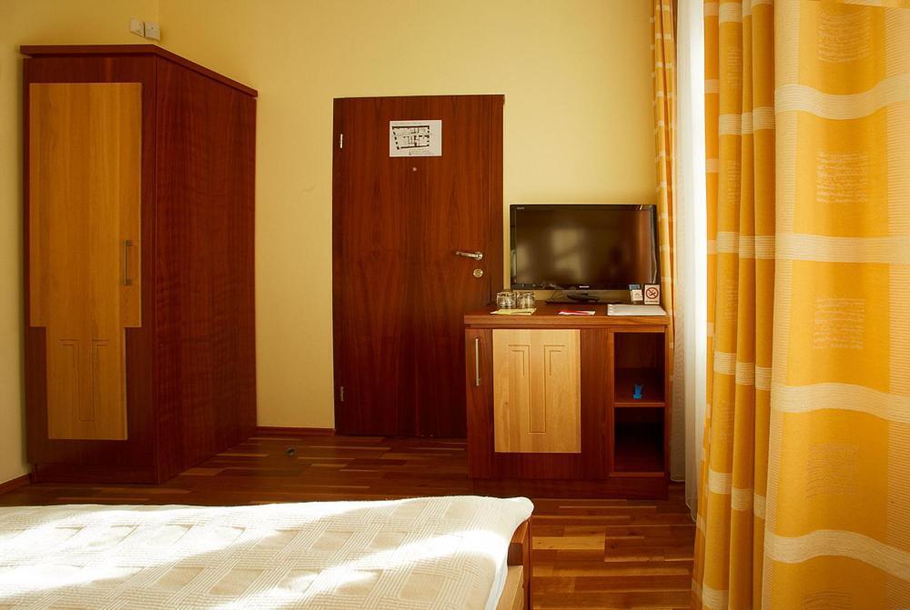 אולומוץ Hotel Penzion Na Hrade חדר תמונה